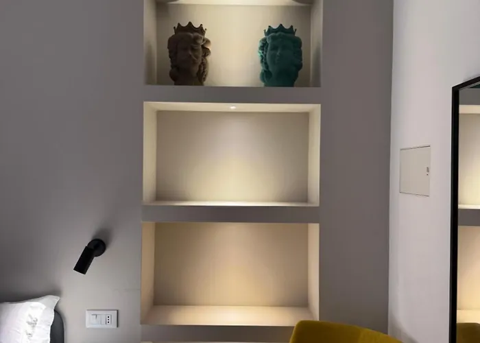 Mori\'S Rooms