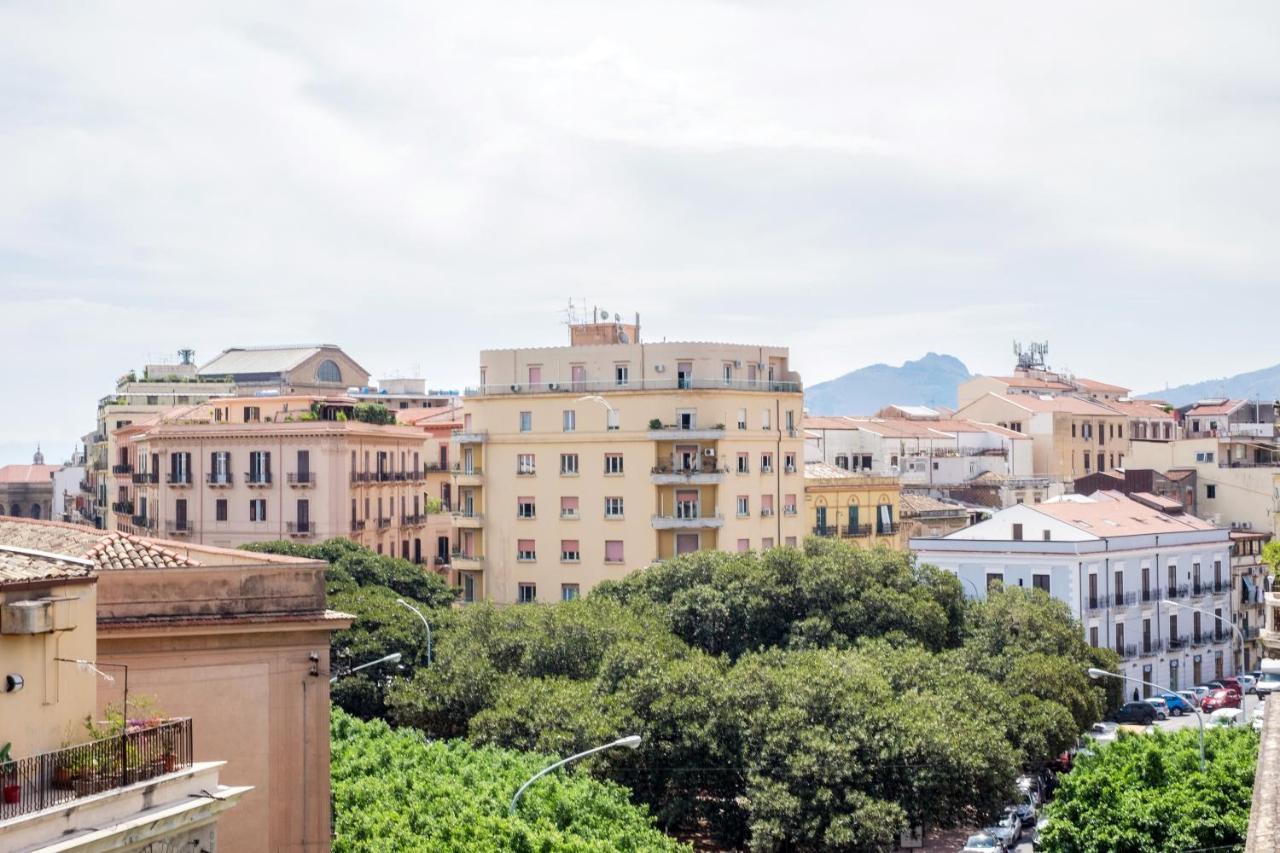 Mori's * Palermo